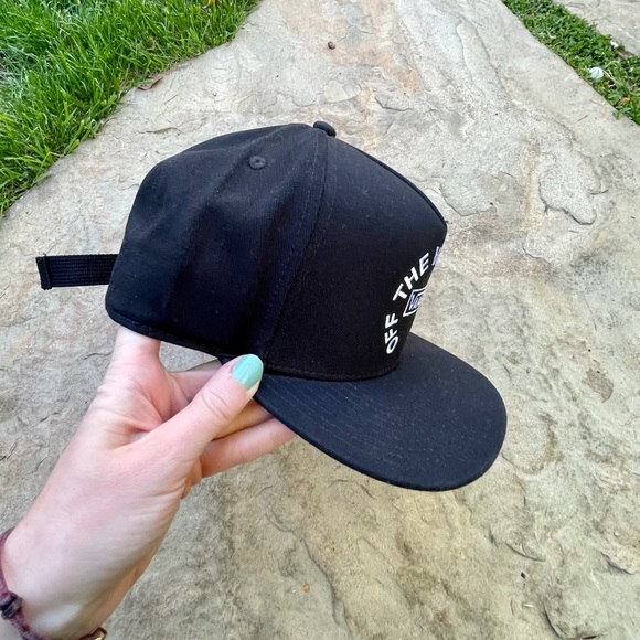 NWT VANS SNAPBACK HAT BLACK CHECKERBOARD NEW LOGO - Picture 3 of 14